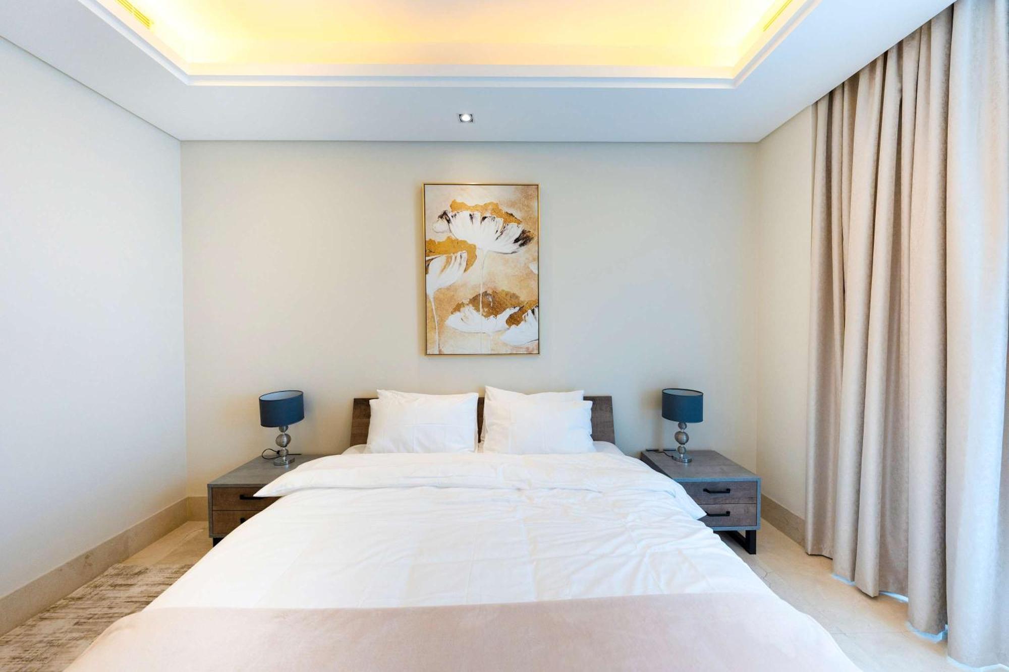 Spacious Beachfront 2 Bedroom Apartment - The 8 Dubai Ngoại thất bức ảnh