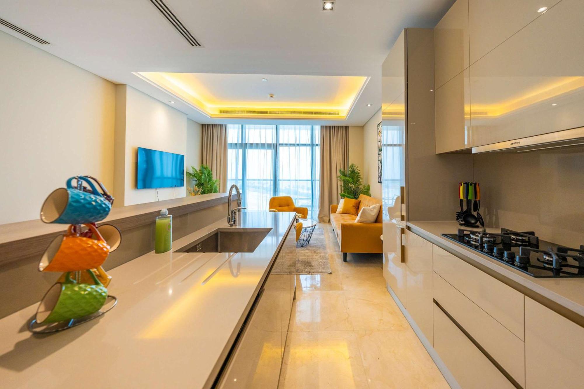 Spacious Beachfront 2 Bedroom Apartment - The 8 Dubai Ngoại thất bức ảnh